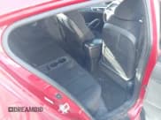 ✅ 2014 Hyundai Veloster • VIN: KMHTC6AD8EU190120 • Lot: 43533713. Wystawiony na IAAI z przebiegiem 98 893 mil. Bezpłatny archiwum sprzedaży aukcyjnych z USA i szczegółowy raport historii pojazdu na DreamBid. Zdjęcie 8.