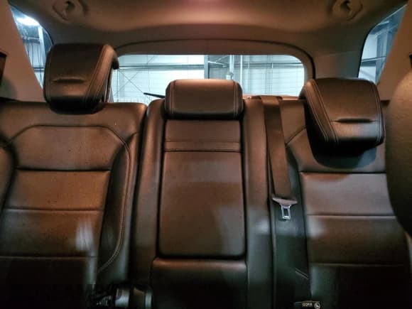 ✅ 2012 Mercedes-Benz M 350 • VIN: 4JGDA5HB8CA065092 • Lot: 90644735. Listed on Copart with 182,517 mi. Free auction sales archive from the USA and detailed vehicle history report at DreamBid. Image 10.