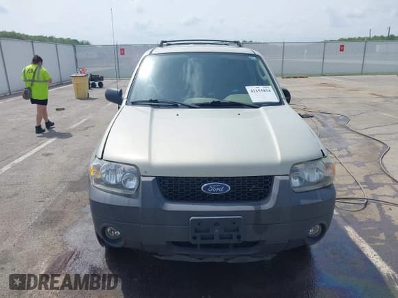 ✅ 2006 Ford Escape XLT • VIN: 1FMYU93Z46KA86718 • Лот: 42155834. Опубликован ранее на IAAI с пробегом 143 696 миль. Бесплатный доступ к архиву аукционных продаж из США и подробный отчёт об истории автомобиля на DreamBid. Изображение 12.