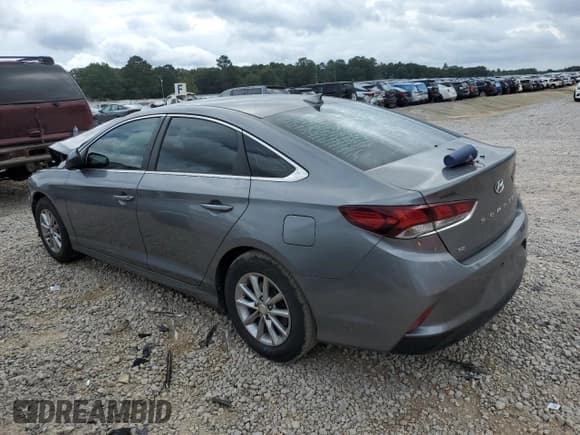✅ 2018 Hyundai Sonata SE • VIN: 5NPE24AF0JH622337 • Лот: 83997565. Опубликован ранее на Copart с пробегом Не указан. Бесплатный доступ к архиву аукционных продаж из США и подробный отчёт об истории автомобиля на DreamBid. Изображение 2.