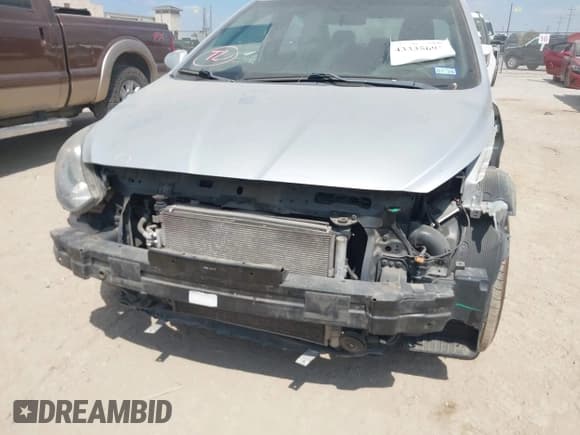 ✅ 2013 Hyundai Accent GLS • VIN: KMHCT4AE0DU413553 • Лот: 43335691. Опубликован ранее на IAAI с пробегом 126 844 миль. Бесплатный доступ к архиву аукционных продаж из США и подробный отчёт об истории автомобиля на DreamBid. Изображение 6.