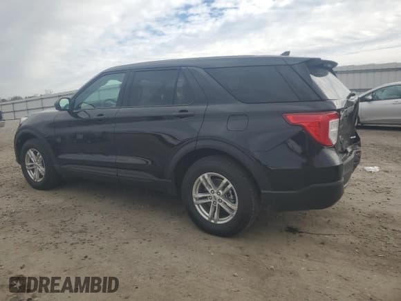 ✅ 2022 Ford Explorer • VIN: 1FMSK8BB8NGC43243 • Lot: 46482465. Listed on Copart with 5,946 mi. Free auction sales archive from the USA and detailed vehicle history report at DreamBid. Image 2.