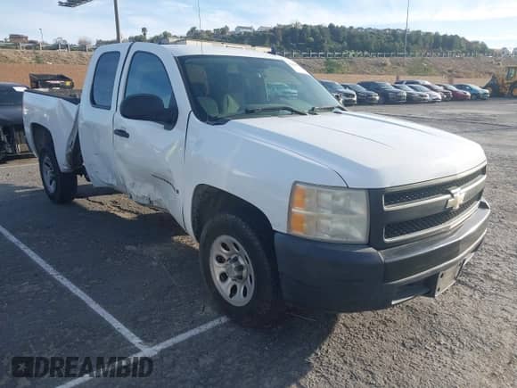 2008 Chevrolet Silverado 1500 Work Truck with VIN 1GCEC19X98Z233708, listed as a IAAI auction lot 41675762 with Not provided miles and . Bid and sale history available at DreamBid. Image 1.