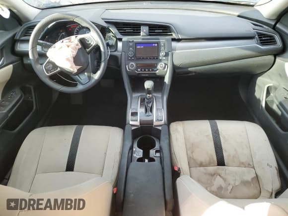 ✅ 2017 Honda Civic LX • VIN: 19XFC2F57HE038571 • Lot: 82416935. Wystawiony na Copart z przebiegiem 66 609 mil. Bezpłatny archiwum sprzedaży aukcyjnych z USA i szczegółowy raport historii pojazdu na DreamBid. Zdjęcie 8.