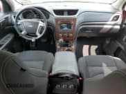 ✅ 2013 Chevrolet Traverse LT • VIN: 1GNKRGKD0DJ169692 • Lot: 72204754. Wystawiony na Copart z przebiegiem 88 481 mil. Bezpłatny archiwum sprzedaży aukcyjnych z USA i szczegółowy raport historii pojazdu na DreamBid. Zdjęcie 8.