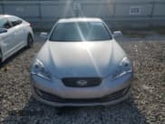 ✅ 2011 Hyundai Genesis Coupe Grand Touring • VIN: KMHHU6KH9BU047077 • Lot: 66956214. Wystawiony na Copart z przebiegiem 157 136 mil. Bezpłatny archiwum sprzedaży aukcyjnych z USA i szczegółowy raport historii pojazdu na DreamBid. Zdjęcie 5.
