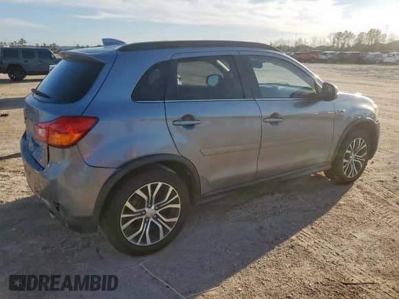2017 Mitsubishi Outlander SEL с VIN JA4AP4AW9HZ019223, выставлен на аукционе Copart как лот 66467535 с пробегом 53 245 миль миль и Чистый • Clean title. История ставок и продаж доступна на DreamBid. Изображение 3.