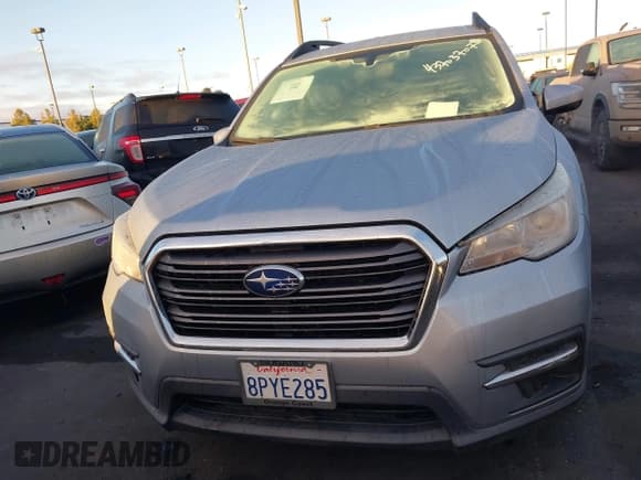 ✅ 2020 Subaru Ascent Premium • VIN: 4S4WMAFD3L3451064 • Lot: 43703707. Listed on IAAI with 106,617 mi. Free auction sales archive from the USA and detailed vehicle history report at DreamBid. Image 13.