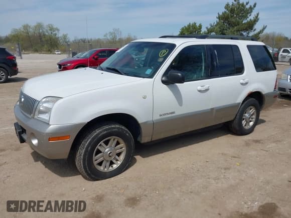 ✅ 2002 Mercury Mountaineer • VIN: 4M2ZU86W32ZJ21765 • Лот: 42209425. Опубликован ранее на IAAI с пробегом 135 090 миль. Бесплатный доступ к архиву аукционных продаж из США и подробный отчёт об истории автомобиля на DreamBid. Изображение 2.