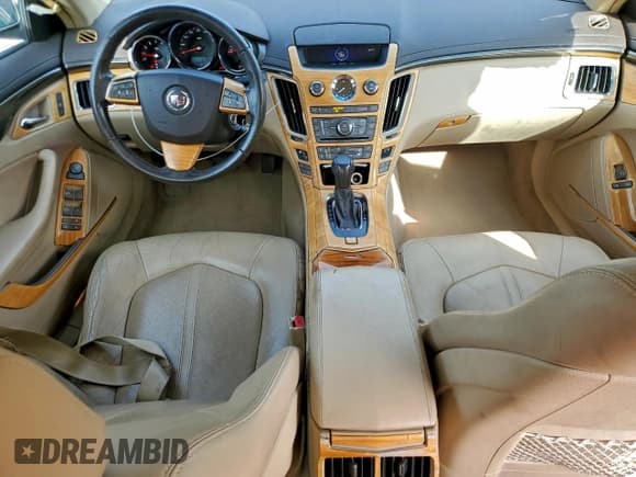 ✅ 2011 Cadillac CTS Performance • VIN: 1G6DK5ED8B0139111 • Лот: 93753745. Опубликован ранее на Copart с пробегом 70 480 миль. Бесплатный доступ к архиву аукционных продаж из США и подробный отчёт об истории автомобиля на DreamBid. Изображение 8.