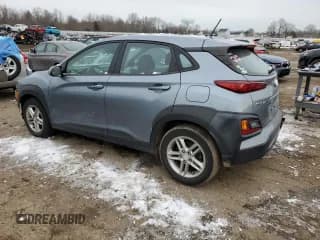 ✅ 2021 Hyundai Kona SE • VIN: KM8K1CAA9MU600525 • Лот: 39358004. Опубликован ранее на Copart с пробегом 29 506 миль. Бесплатный доступ к архиву аукционных продаж из США и подробный отчёт об истории автомобиля на DreamBid. Изображение 2.