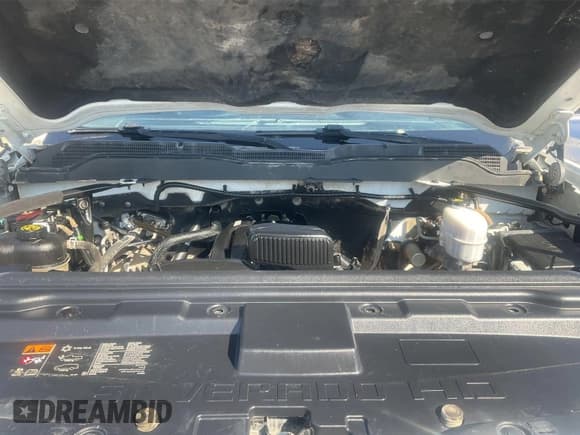 ✅ 2019 Chevrolet Silverado 2500HD Work Truck • VIN: 1GC1CREG4KF222935 • Лот: 43855560. Опубликован ранее на IAAI с пробегом 220 407 миль. Бесплатный доступ к архиву аукционных продаж из США и подробный отчёт об истории автомобиля на DreamBid. Изображение 21.