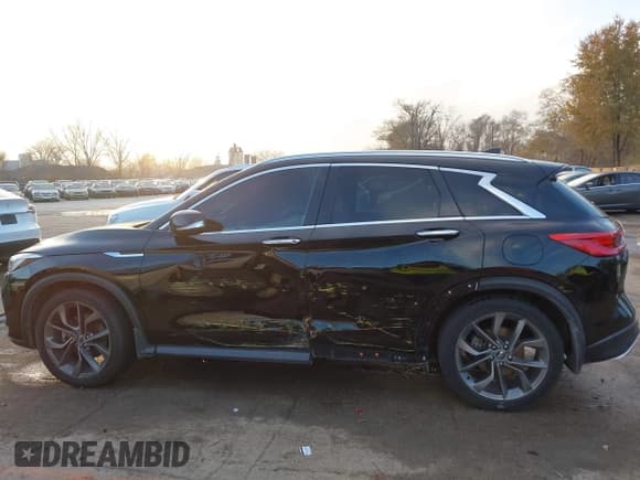 ✅ 2019 Infiniti QX50 Essential • VIN: 3PCAJ5M15KF121001 • Lot: 43742799. Listed on IAAI with 65,323 mi. Free auction sales archive from the USA and detailed vehicle history report at DreamBid. Image 13.