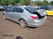 ✅ 2009 Honda Accord EX • VIN: 1HGCP26769A048457 • Lot: 43526139. Wystawiony na IAAI z przebiegiem 154 944 mil. Bezpłatny archiwum sprzedaży aukcyjnych z USA i szczegółowy raport historii pojazdu na DreamBid. Zdjęcie 3.