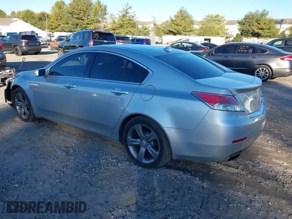 ✅ 2014 Acura TL Technology • VIN: 19UUA9E5XEA002526 • Lot: 43460168. Listed on IAAI with 98,679 mi. Free auction sales archive from the USA and detailed vehicle history report at DreamBid. Image 3.