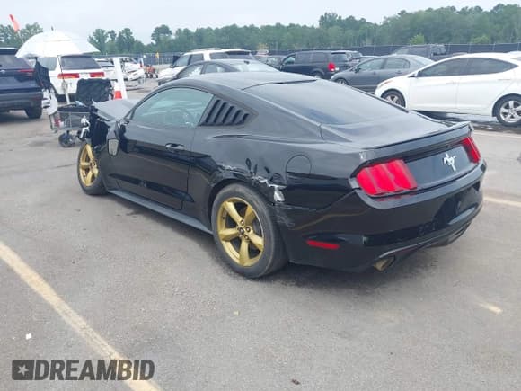 ✅ 2015 Ford Mustang V6 • VIN: 1FA6P8AM2F5328687 • Lot: 42999516. Listed on IAAI with 137,268 mi. Free auction sales archive from the USA and detailed vehicle history report at DreamBid. Image 3.