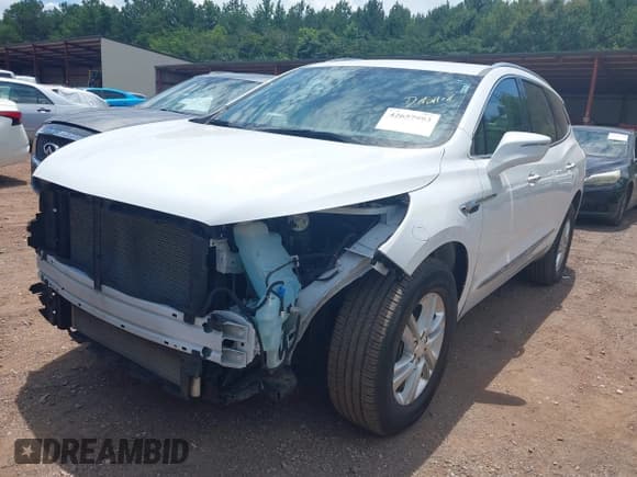 ✅ 2021 Buick Enclave Essence • VIN: 5GAERBKW7MJ257117 • Lot: 42657993. Listed on IAAI with 38,651 mi. Free auction sales archive from the USA and detailed vehicle history report at DreamBid. Image 2.