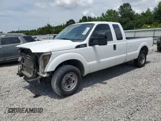 ✅ 2014 Ford F-250 XL • VIN: 1FT7X2A60EEB13045 • Lot: 62630935. Listed on Copart with 227,044 mi. Free auction sales archive from the USA and detailed vehicle history report at DreamBid. Image 1.