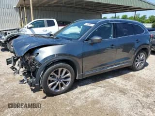 ✅ 2023 Mazda CX-9 Grand Touring • VIN: JM3TCBDY1P0643782 • Lot: 59702665. Wystawiony na Copart z przebiegiem 83 245 mil. Bezpłatny archiwum sprzedaży aukcyjnych z USA i szczegółowy raport historii pojazdu na DreamBid. Zdjęcie 1.