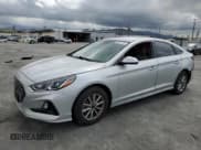 ✅ 2018 Hyundai Sonata SE • VIN: 5NPE24AF3JH693564 • Лот: 50357123. Опубликован ранее на Copart с пробегом Не указан. Бесплатный доступ к архиву аукционных продаж из США и подробный отчёт об истории автомобиля на DreamBid. Изображение 1.