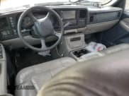 ✅ 2000 Chevrolet Suburban LS • VIN: 3GNFK16T8YG126021 • Лот: 41543485. Опубликован ранее на Copart с пробегом Не указан. Бесплатный доступ к архиву аукционных продаж из США и подробный отчёт об истории автомобиля на DreamBid. Изображение 8.