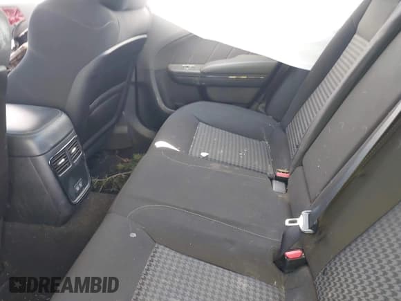 ✅ 2023 Dodge Charger GT • VIN: 2C3CDXMG1PH512006 • Lot: 42033174. Wystawiony na IAAI z przebiegiem 24 135 mil. Bezpłatny archiwum sprzedaży aukcyjnych z USA i szczegółowy raport historii pojazdu na DreamBid. Zdjęcie 8.