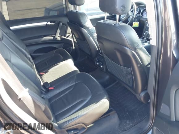 ✅ 2008 Audi Q7 Premium • VIN: WA1EV74L18D052062 • Lot: 42864785. Wystawiony na IAAI z przebiegiem 98 846 mil. Bezpłatny archiwum sprzedaży aukcyjnych z USA i szczegółowy raport historii pojazdu na DreamBid. Zdjęcie 8.