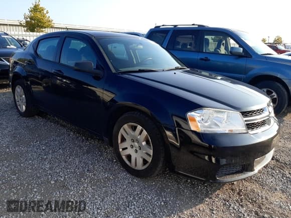 ✅ 2014 Dodge Avenger SE • VIN: 1C3CDZAB4EN200738 • Lot: 68901944. Wystawiony na Copart z przebiegiem 172 902 mil. Bezpłatny archiwum sprzedaży aukcyjnych z USA i szczegółowy raport historii pojazdu na DreamBid. Zdjęcie 4.