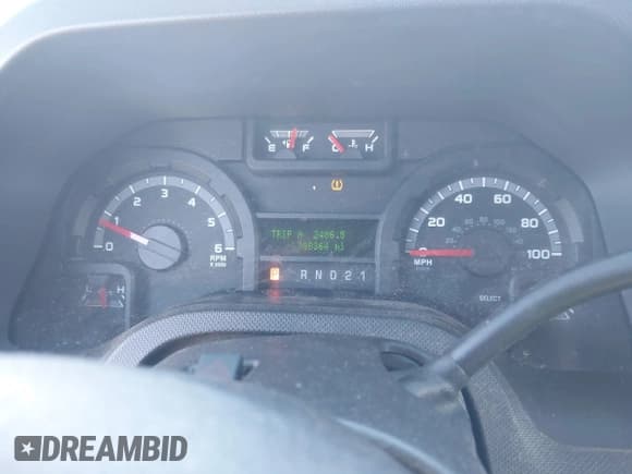 ✅ 2011 Ford Econoline Passenger XLT • VIN: 1FBNE3BL8BDA08718 • Lot: 40757658. Wystawiony na IAAI z przebiegiem 188 364 mil. Bezpłatny archiwum sprzedaży aukcyjnych z USA i szczegółowy raport historii pojazdu na DreamBid. Zdjęcie 7.