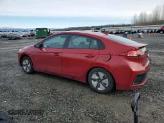 2019 Hyundai Ioniq Blue с VIN KMHC65LC2KU169135, выставлен на аукционе Copart как лот 76619504 с пробегом 110 448 миль миль и Списание • Salvage title. История ставок и продаж доступна на DreamBid. Изображение 2.