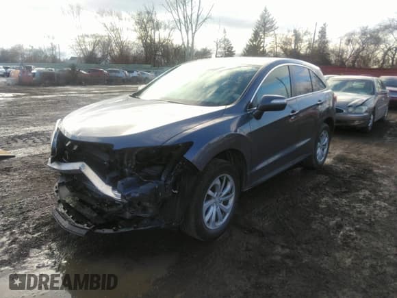 ✅ 2018 Acura RDX Technology • VIN: 5J8TB3H50JL004916 • Lot: 41487284. Wystawiony na IAAI z przebiegiem 59 549 mil. Bezpłatny archiwum sprzedaży aukcyjnych z USA i szczegółowy raport historii pojazdu na DreamBid. Zdjęcie 17.