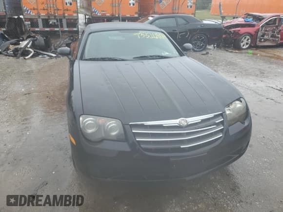 ✅ 2006 Chrysler Crossfire • VIN: 1C3AN55L26X064387 • Lot: 73326804. Wystawiony na Copart z przebiegiem 40 167 mil. Bezpłatny archiwum sprzedaży aukcyjnych z USA i szczegółowy raport historii pojazdu na DreamBid. Zdjęcie 5.
