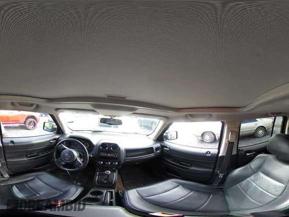 ✅ 2017 Jeep Patriot Latitude • VIN: 1C4NJRFB0HD130011 • Lot: 43749304. Listed on IAAI with 117,058 mi. Free auction sales archive from the USA and detailed vehicle history report at DreamBid. Image 19.