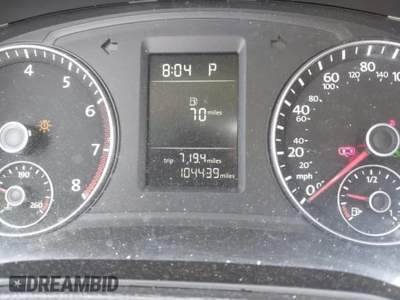 ✅ 2013 Volkswagen Passat Wolfsburg Edition • VIN: 1VWAH7A37DC096077 • Лот: 42638800. Опубликован ранее на IAAI с пробегом 104 439 миль. Бесплатный доступ к архиву аукционных продаж из США и подробный отчёт об истории автомобиля на DreamBid. Изображение 15.