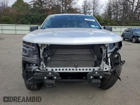 ✅ 2021 Chevrolet Silverado 1500 RST • VIN: 1GCUYEED3MZ335743 • Lot: 70964664. Wystawiony na Copart z przebiegiem 30 725 mil. Bezpłatny archiwum sprzedaży aukcyjnych z USA i szczegółowy raport historii pojazdu na DreamBid. Zdjęcie 5.