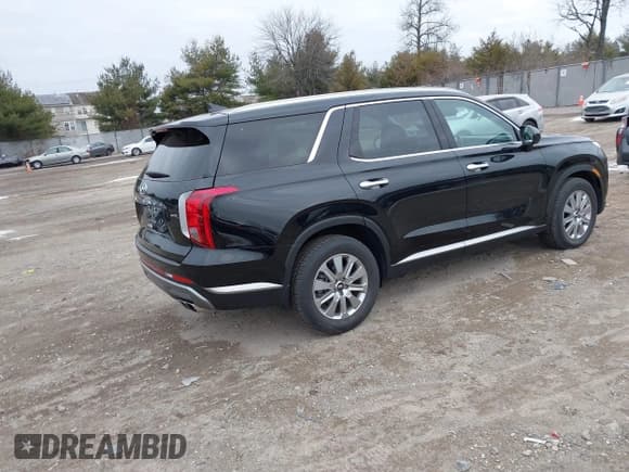✅ 2023 Hyundai Palisade SEL • VIN: KM8R2DGE1PU602978 • Лот: 41317363. Опубликован ранее на IAAI с пробегом 2 503 миль. Бесплатный доступ к архиву аукционных продаж из США и подробный отчёт об истории автомобиля на DreamBid. Изображение 4.