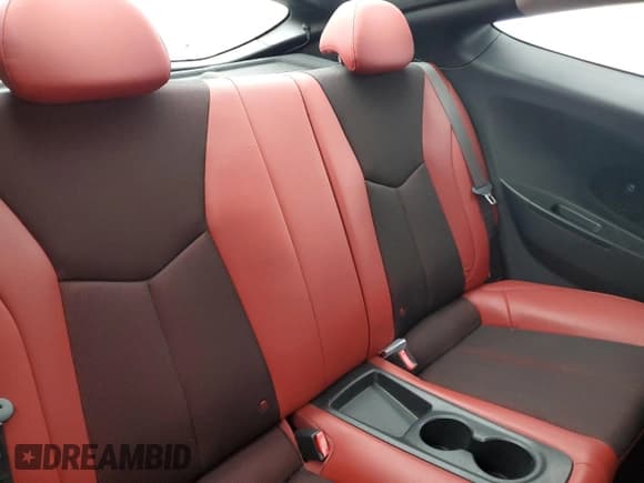 ✅ 2012 Hyundai Veloster w/Gray Int • VIN: KMHTC6AD1CU064985 • Lot: 42487355. Wystawiony na Copart z przebiegiem 84 475 mil. Bezpłatny archiwum sprzedaży aukcyjnych z USA i szczegółowy raport historii pojazdu na DreamBid. Zdjęcie 10.