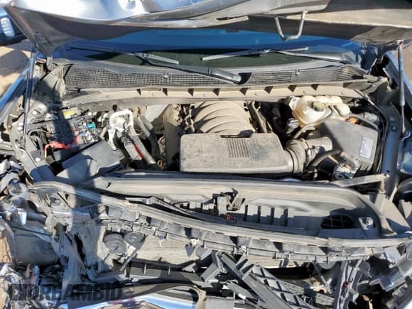 ✅ 2020 GMC Sierra 1500 SLT • VIN: 3GTU9DED2LG396006 • Лот: 81943985. Опубликован ранее на Copart с пробегом Не указан. Бесплатный доступ к архиву аукционных продаж из США и подробный отчёт об истории автомобиля на DreamBid. Изображение 11.