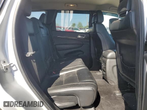 ✅ 2011 Jeep Grand Cherokee Laredo • VIN: 1J4RR4GG6BC746651 • Lot: 56205055. Listed on Copart with 154,342 mi. Free auction sales archive from the USA and detailed vehicle history report at DreamBid. Image 11.