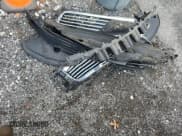 ✅ 2016 Lincoln MKX Reserve • VIN: 2LMTJ8LR8GBL86551 • Lot: 90667035. Wystawiony na Copart z przebiegiem 163 192 mil. Bezpłatny archiwum sprzedaży aukcyjnych z USA i szczegółowy raport historii pojazdu na DreamBid. Zdjęcie 13.