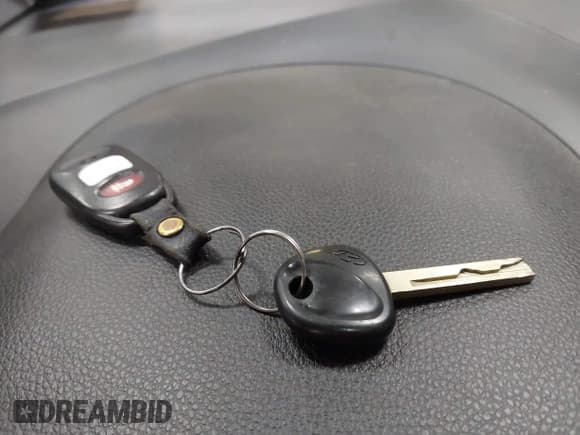 ✅ 2017 Hyundai Elantra • VIN: KMHD35LHXHU359864 • Lot: 42883259. Listed on IAAI with 68,520 mi. Free auction sales archive from the USA and detailed vehicle history report at DreamBid. Image 11.