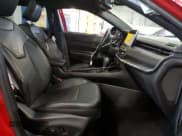 ✅ 2022 Jeep Compass High Altitude • VIN: 3C4NJDCB1NT213072 • Lot: 62358765. Wystawiony na Copart z przebiegiem 25 969 mil. Bezpłatny archiwum sprzedaży aukcyjnych z USA i szczegółowy raport historii pojazdu na DreamBid. Zdjęcie 7.