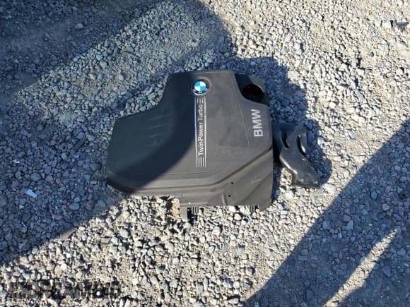 ✅ 2013 BMW 3 Series 328i • VIN: WBA3A5G56DNP19462 • Лот: 82295615. Опубликован ранее на Copart с пробегом 222 279 миль. Бесплатный доступ к архиву аукционных продаж из США и подробный отчёт об истории автомобиля на DreamBid. Изображение 12.