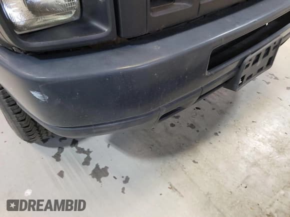 ✅ 2008 Ford Econoline Cargo Commercial • VIN: 1FTNE24W88DA51249 • Lot: 43923989. Listed on IAAI with 88,715 mi. Free auction sales archive from the USA and detailed vehicle history report at DreamBid. Image 4.