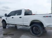 ✅ 2018 Ford F-250 XL • VIN: 1FT7W2BT5JEB38170 • Лот: 41675047. Опубликован ранее на IAAI с пробегом 146 260 миль. Бесплатный доступ к архиву аукционных продаж из США и подробный отчёт об истории автомобиля на DreamBid. Изображение 14.
