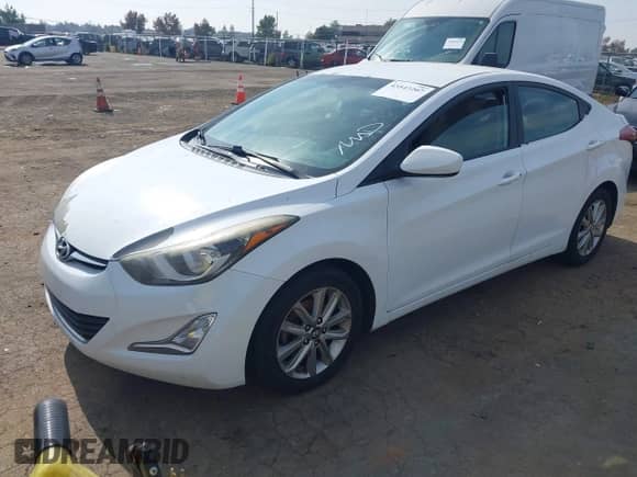 2016 Hyundai Elantra SE с VIN 5NPDH4AE2GH757796, выставлен на аукционе IAAI как лот 43547207 с пробегом 162 632 миль миль и . История ставок и продаж доступна на DreamBid. Изображение 17.
