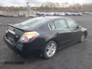 ✅ 2012 Nissan Altima SR • VIN: 1N4BL2AP5CC242542 • Lot: 43601249. Listed on IAAI with 82,659 mi. Free auction sales archive from the USA and detailed vehicle history report at DreamBid. Image 4.