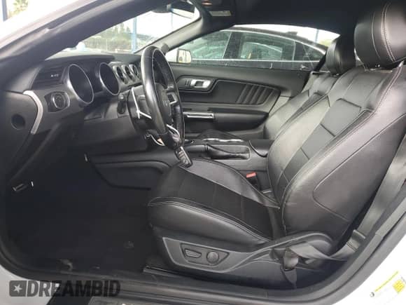 2023 Ford Mustang EcoBoost Premium с VIN 1FATP8UH6P5105457, выставлен на аукционе Copart как лот 84483175 с пробегом 72 157 миль миль и Списание • Salvage title. История ставок и продаж доступна на DreamBid. Изображение 7.