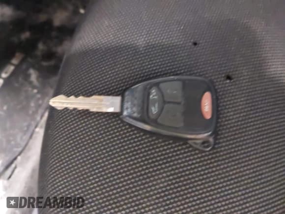 ✅ 2012 Dodge Avenger SE • VIN: 1C3CDZAB4CN215981 • Lot: 43569656. Listed on IAAI with 134,833 mi. Free auction sales archive from the USA and detailed vehicle history report at DreamBid. Image 11.