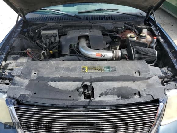 ✅ 2004 Ford Expedition Special Service • VIN: 1FMFU16L74LB68479 • Lot: 70864165. Listed on Copart with Not provided. Free auction sales archive from the USA and detailed vehicle history report at DreamBid. Image 12.